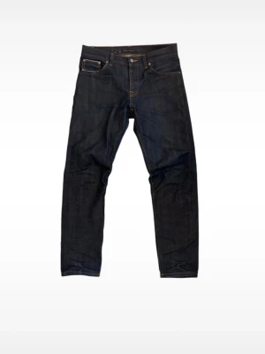 Nudie selvedge jeans - Säljer nu mina selvedge jeans från nudie i modellen steady eddie. De är i storleken 31/30. Dessa jeansen är väldigt snålt använda och har inte burits många gånger alls, har aldrig tvättats heller. Dessa köpte jag för 2500kr i Malmös nudie butik och säljer dem nu för 1199kr. Har ni några funderingar är det bara att skriva!