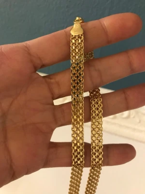 Xlänk halsband i 18k plätering  - Super fint klassiskt xlänk halsband i rostfritt stål med 18k guldplätering 50cm