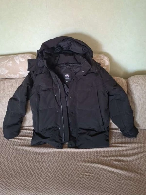 Canada Goose Jacka - Aldrig använt förutom när jag testat den.