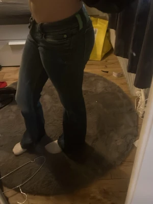 Cheap monday jeans - Säljer dessa då dom inte kommer till användning❤️