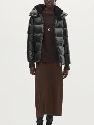 Massimo Dutti jacka - Väldigt eftertraktad Massimo Dutti jacka. Storlek S och inga defekter. 