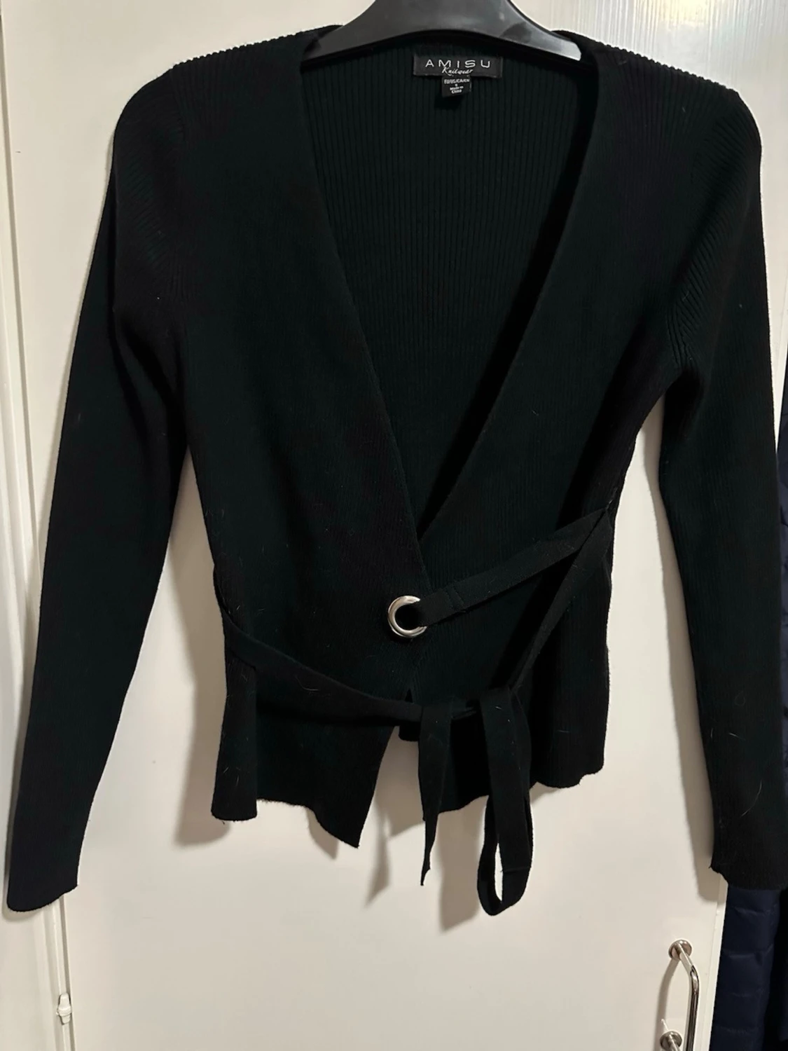 Svart omlottkofta från Amisu storlek: S