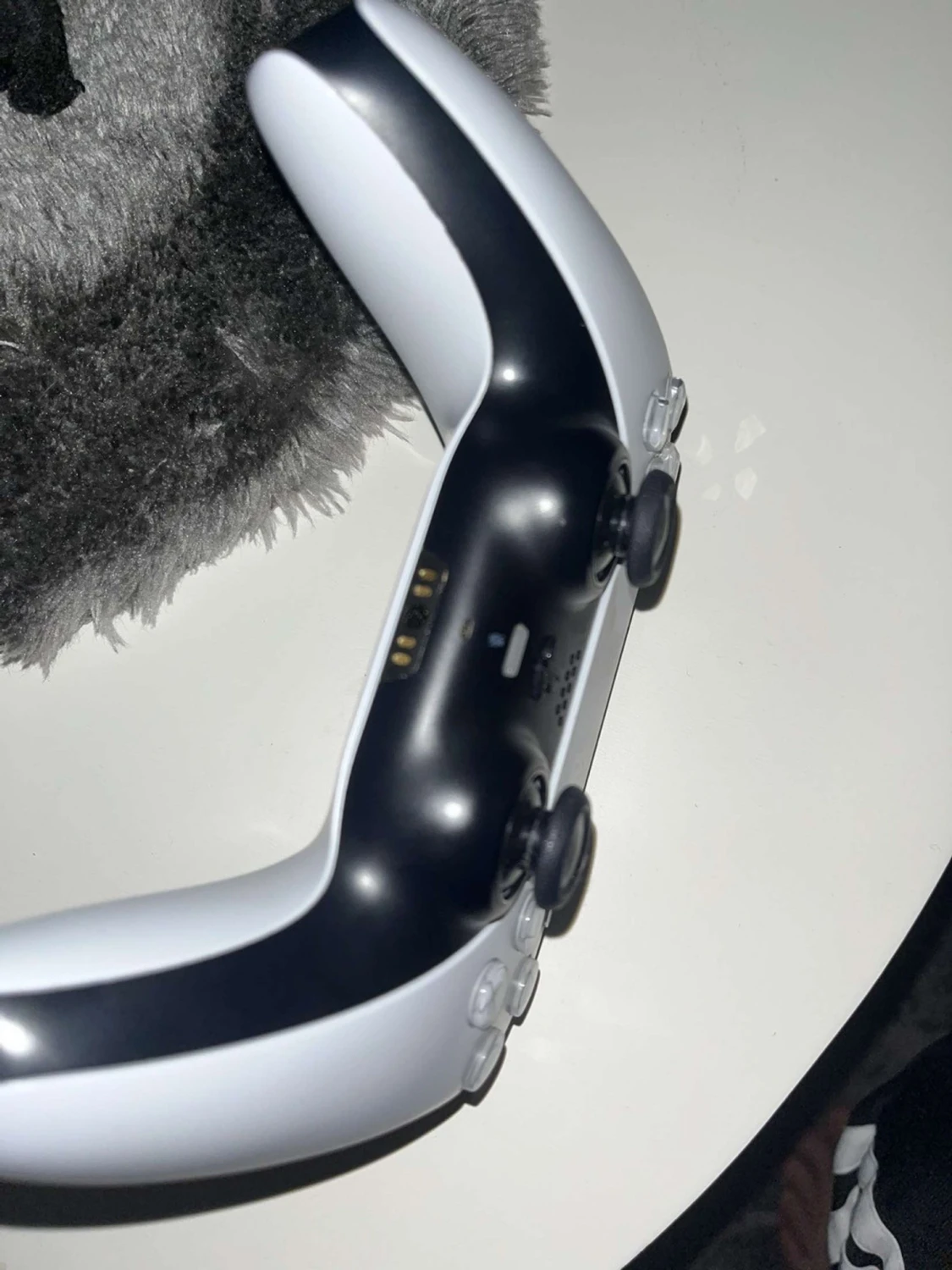 Vit och svart PS5 DualSense handkontroll - 2