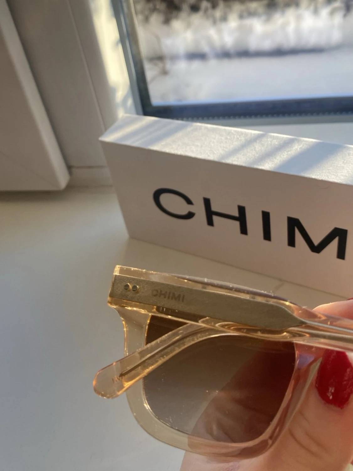 Beige solglasögon från CHIMI - 2