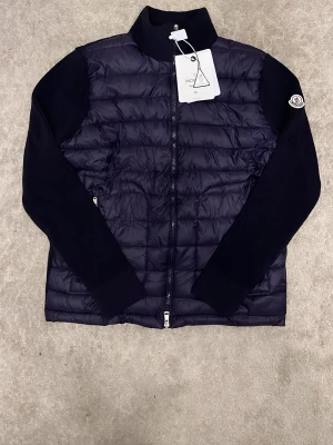 Moncler cardigan  - Helt ny, storlek M