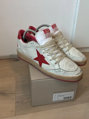 Golden goose ballstar  - Sjukt snygga ballstar i storlek 40, sitter som 41 i storleken. använda få gånger 