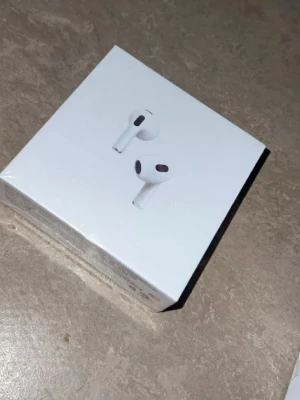 Airpods  - Fint