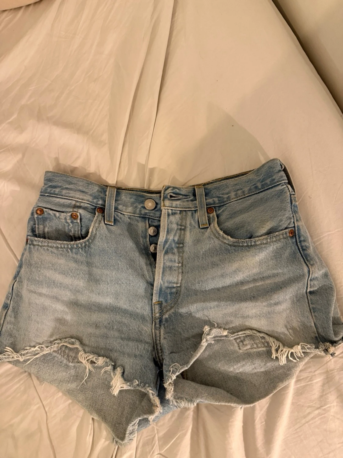 Ljusa jeansshorts från Levi's