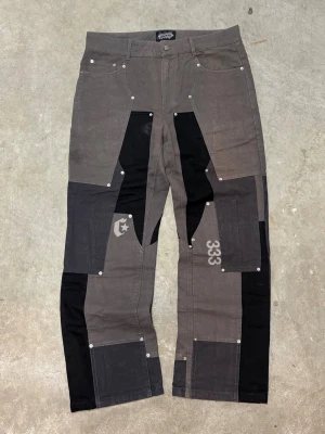 HalfEvim X Crash Pants - Limited. Köpta på HalfEvil i Chicago