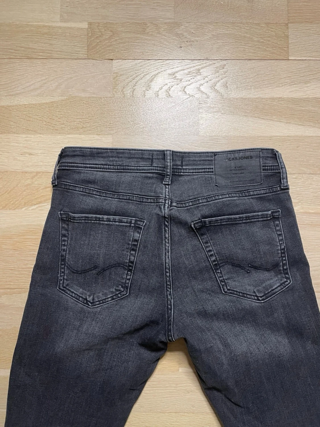 Svarta slim fit jeans Jack & Jones