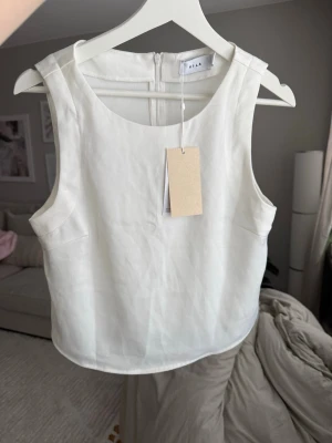 Topp vila - Ny med lappar, nypris 399:-