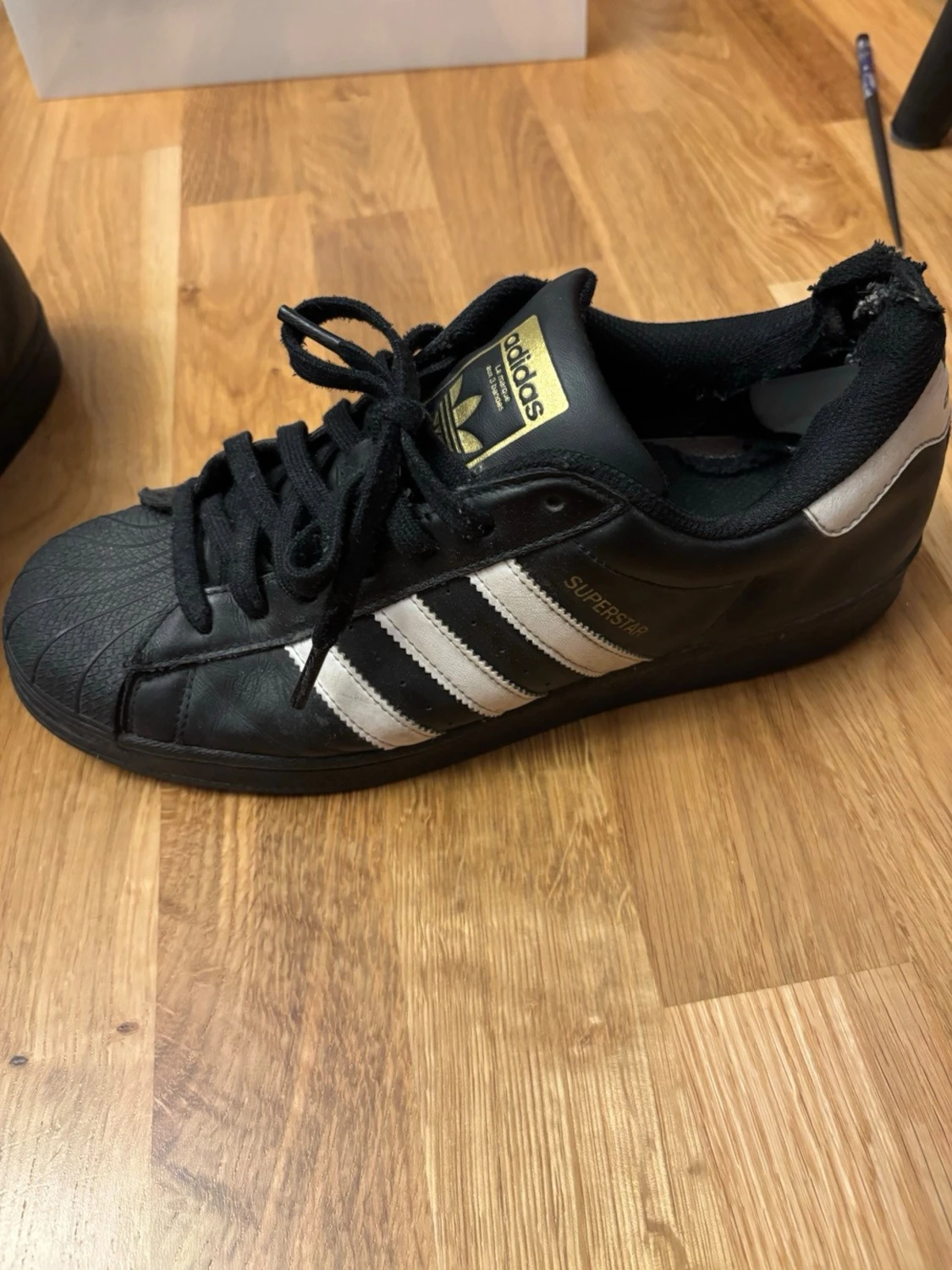 Adidas Superstar - 1