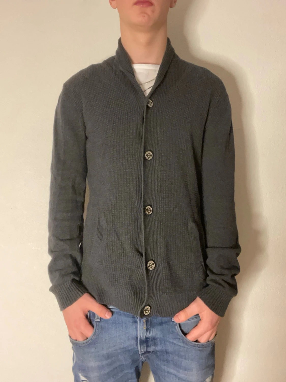 Snygg mörkgrå cardigan - 1