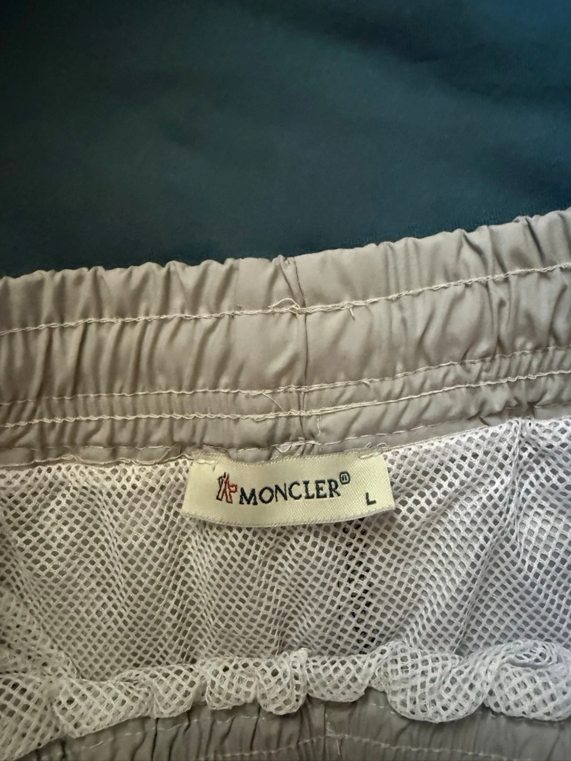 Gråa badbyxor från Moncler - 1