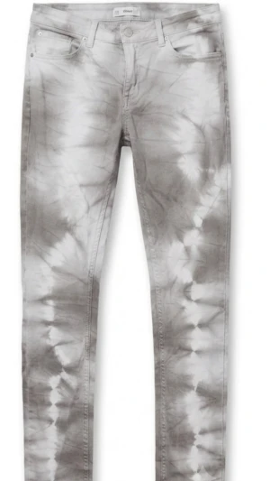 Grå/vita tie-dye jeans | Storlek W28 - 💕 30% bundlerabatt vid köp av minst två artiklar🌸 Grå/vita jeans med batikmönster          ✔️Märke: Gemma Denim / Gina Tricot                 📏Storlek W28, passar en Storlek S                     ⭐️ Fint begagnat skick. Tyget är helt och rent utan några synliga fläckar, hål eller defekter.