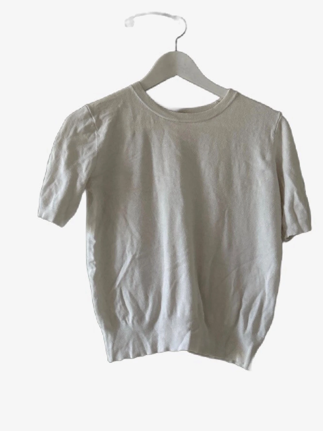 Beige kortärmad t-shirt🌸