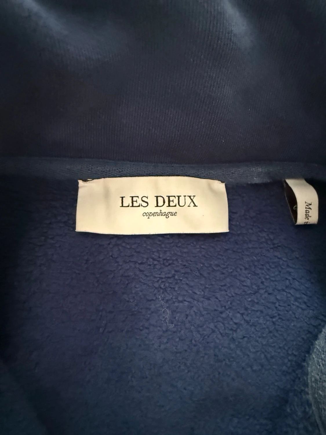 Blå half zip tröja från Les Deux - 2