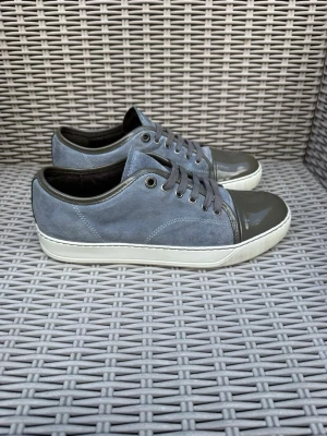 Blåa Lanvin Cap Toe - Lanvin Cap Toe || Storlek UK6 EU40 || Skorna är i mycket bra skick  Tveka inte på att höra av dig vid frågor eller funderingar 