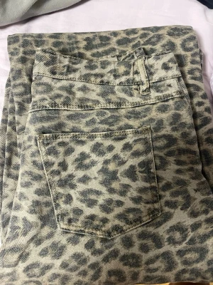 LMTD - leopard jeans
