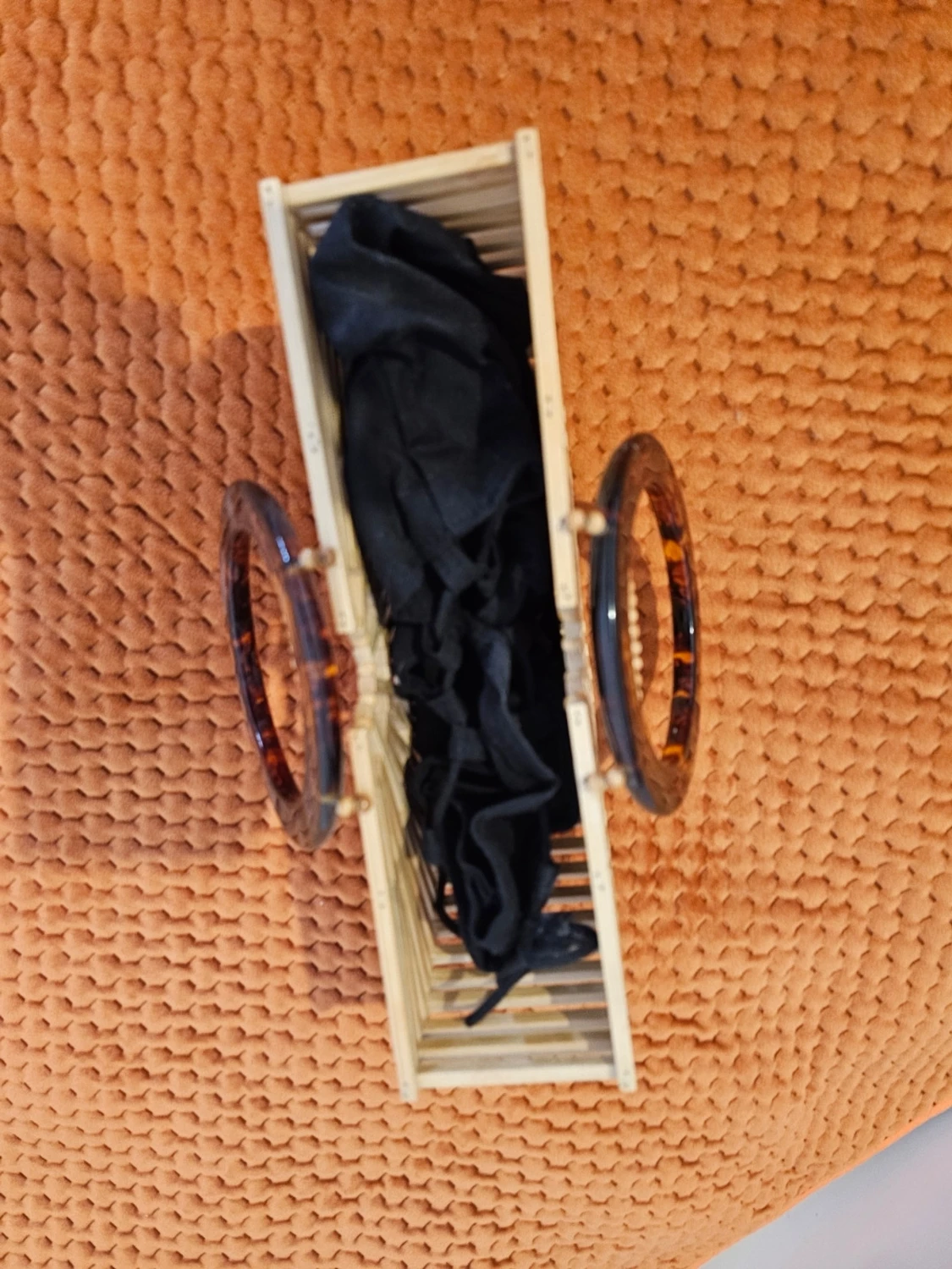 Halvmåneformad bambuväska med ringhandtag - 3