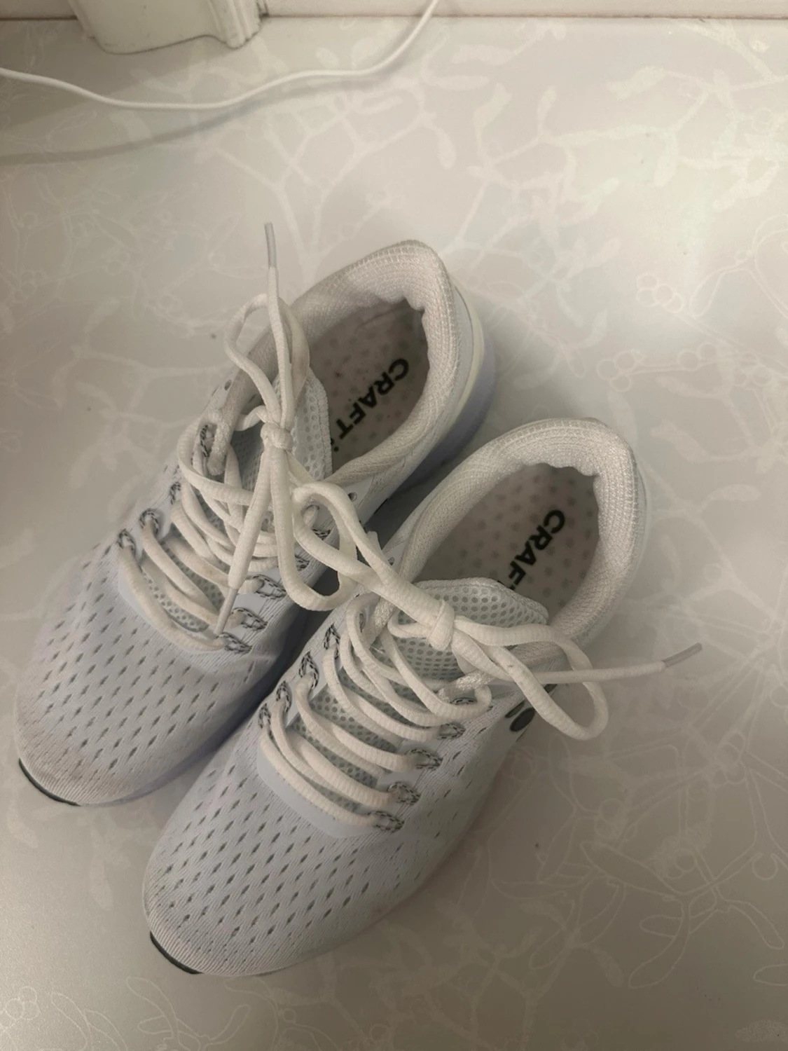 Vita sneakers från Craft - 1