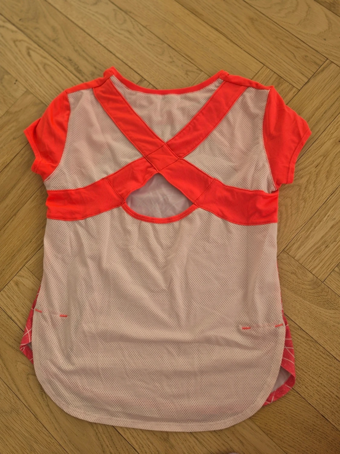 Röd mönstrad träningstopp Nike - 1