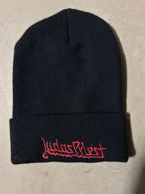 Mössa Judas Priest i onesize. - Mössa med Judas Priest. Storlek onesize. 