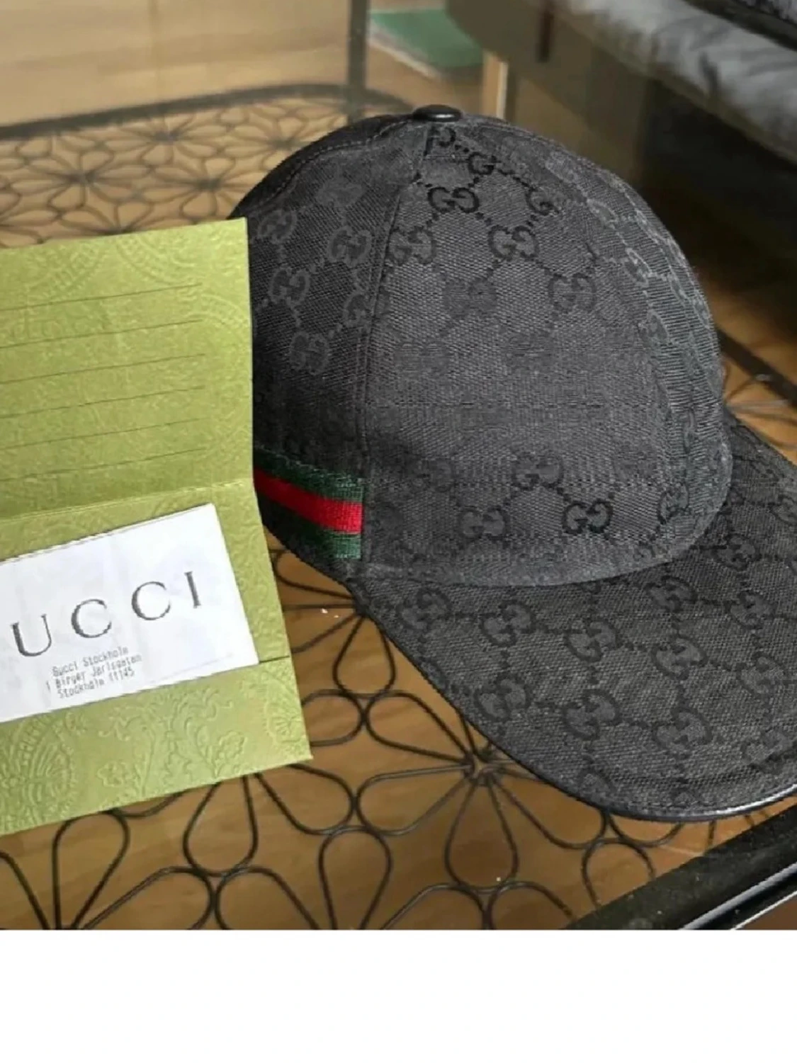 Svart keps från Gucci med GG-mönster - 4