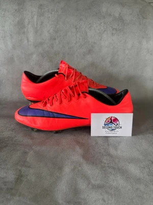 Nike mercurial - ⚽️ Nike Air Zoom Mercurial Vapor 10 Elite 📏 Storlek: 43 🌱 Underlag: FG 📋 Skick: Bra, lagad insida