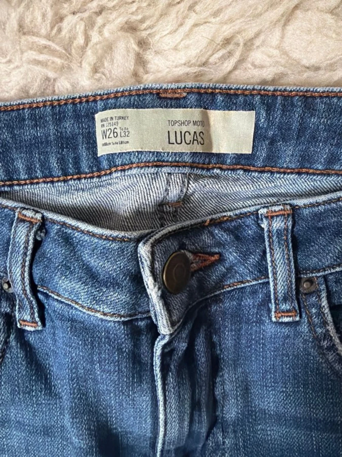 Blå slitna skinny jeans med hål - 5
