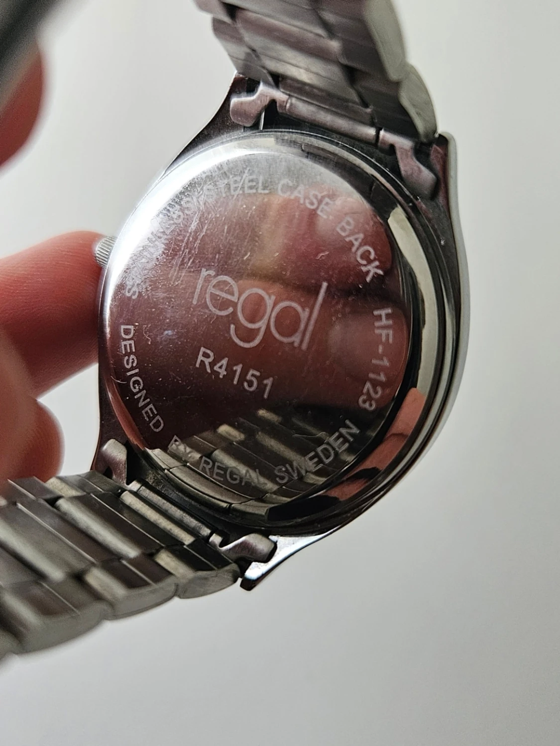 Silverfärgad klocka från Regal - 2