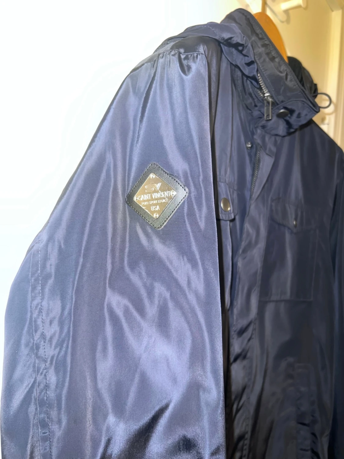 Mörkblå vindjacka - 1