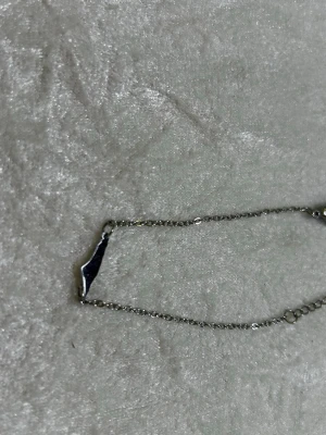 Palestinsk silverfärgat armband - Snyggt och minimalistiskt armband i silverfärg med en palestinsk 