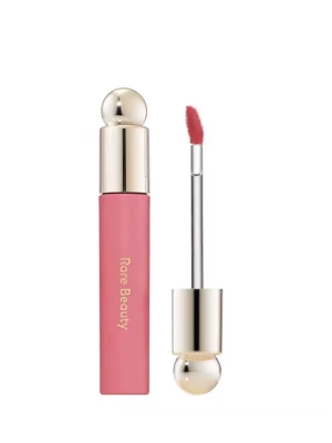 Rare Beauty Soft Pinch Lip Oil Hope  - NY! Rare Beauty Soft Pinch Tinted Lip Oil i nyansen ”Hope”. Säljer pga fått i present men har redan den. Original pris: 279:-