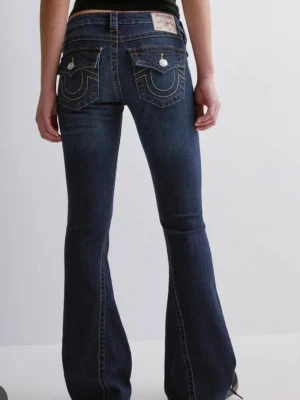True religion jeans  - Säljer dessa snygga jeans från true religion i storlek w23