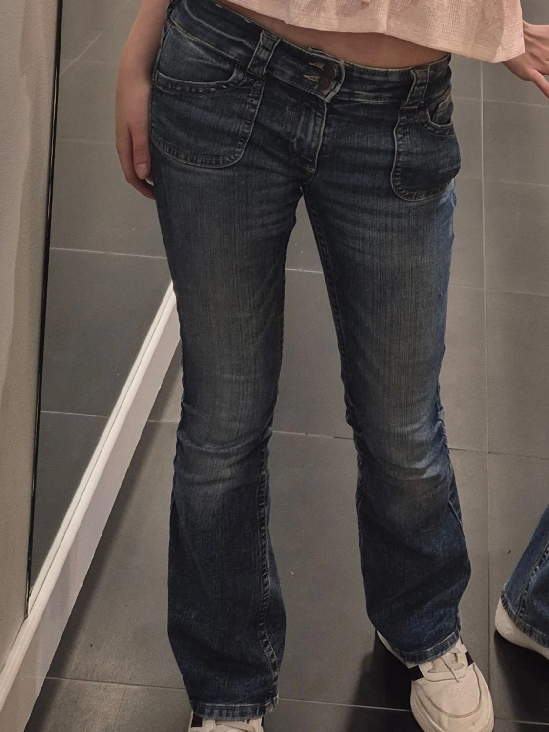 Blå bootcut jeans med låg midja - 3
