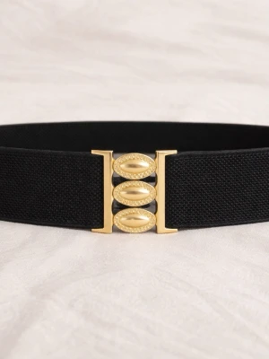 Svart elastiskt midjebälte med guldspänne – elegant - Elegant svart elastiskt midjebälte med guldfärgat spänne. Perfekt till klänning, kavaj eller tunika.  • Stretch – passar flera storlekar • Färg: svart/guld • Fint skick  📦 Skickas snabbt 💬 Pris kan diskuteras 