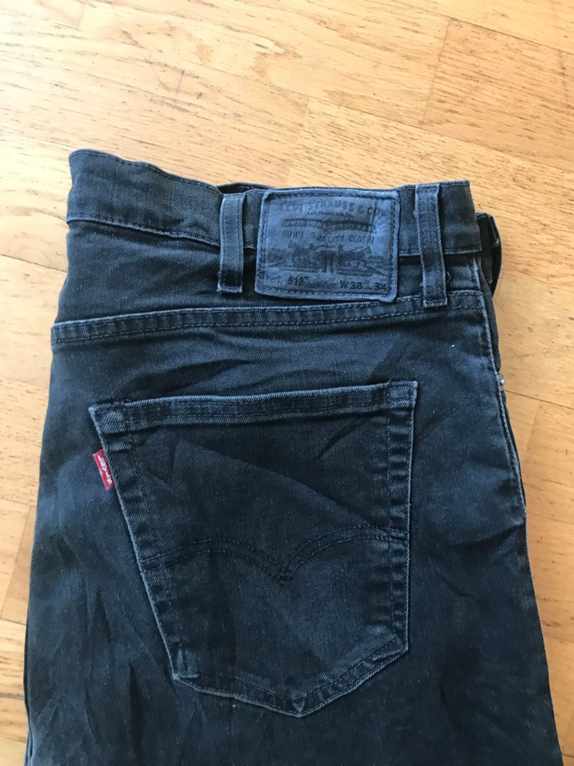 Svarta Levi's 512 jeans med rak passform - 1