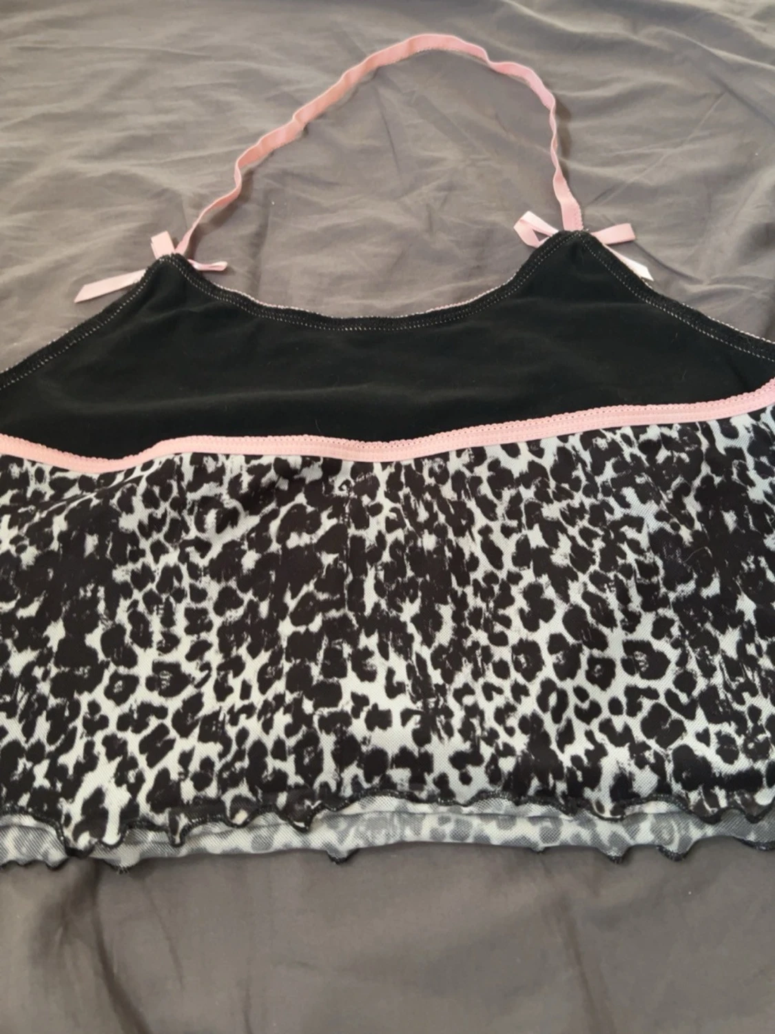 Leopardmönstrad mesh body med rosetter - 2