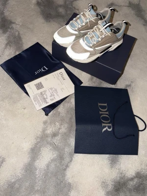 B22 - Sköna 22s lite defekter men inget som märks.