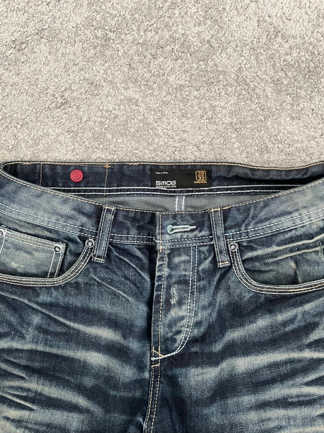 Blå slim straight jeans med slitningar - 3