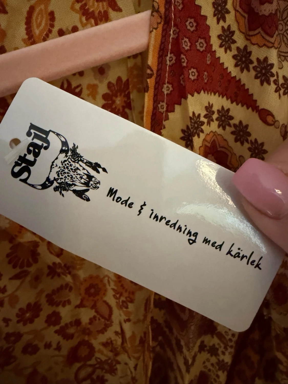 Blommig kortklänning från Spell - 4