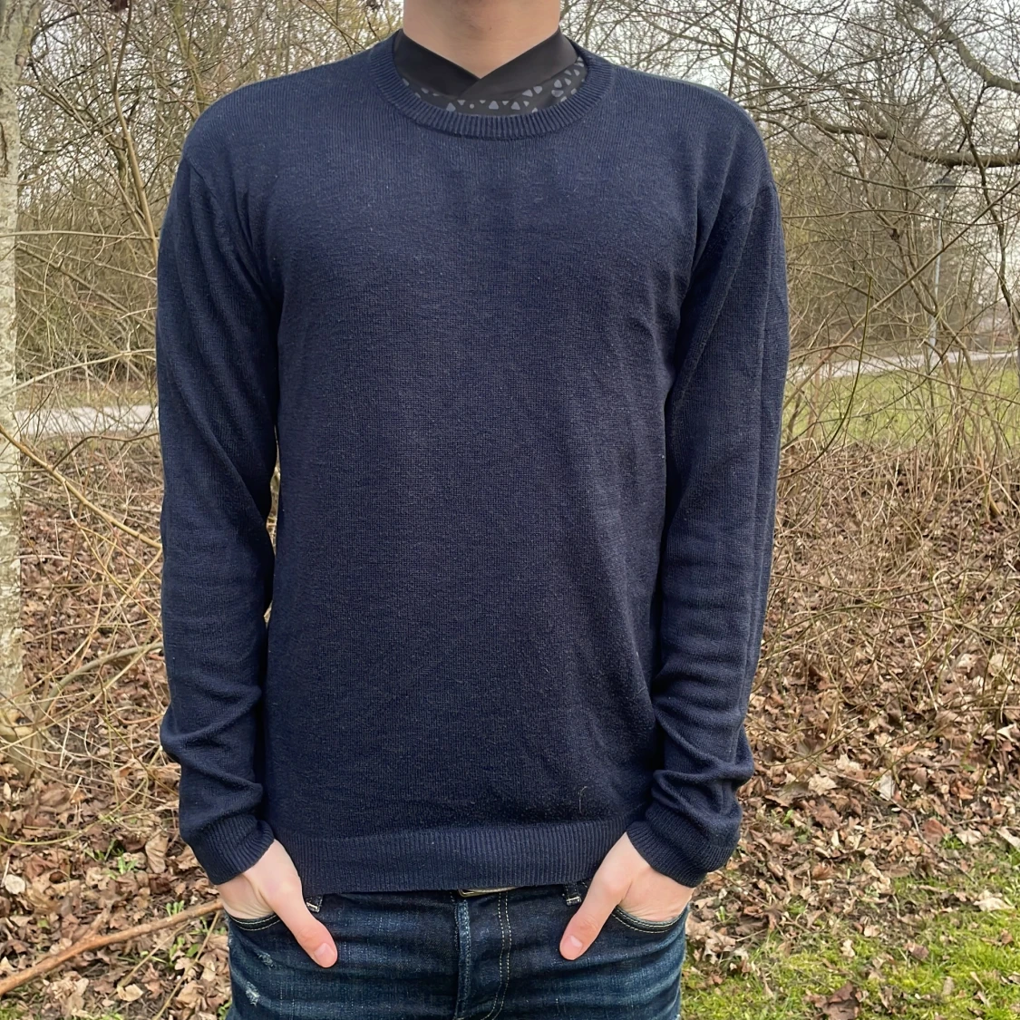 Mörkblå merinoulltröja från 157