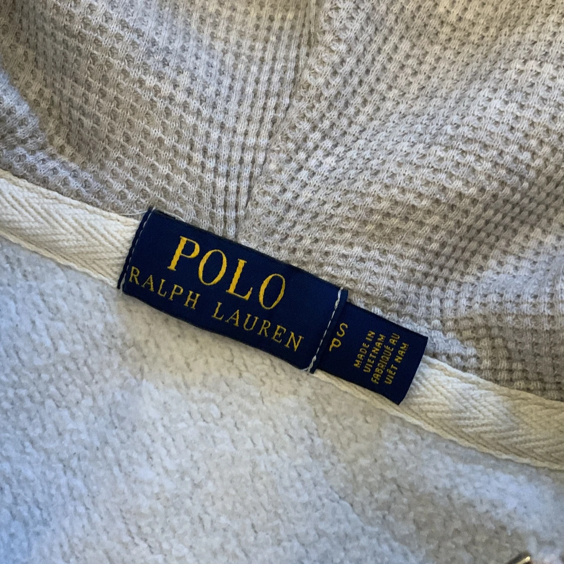 Grå hoodie från Polo Ralph Lauren - 3