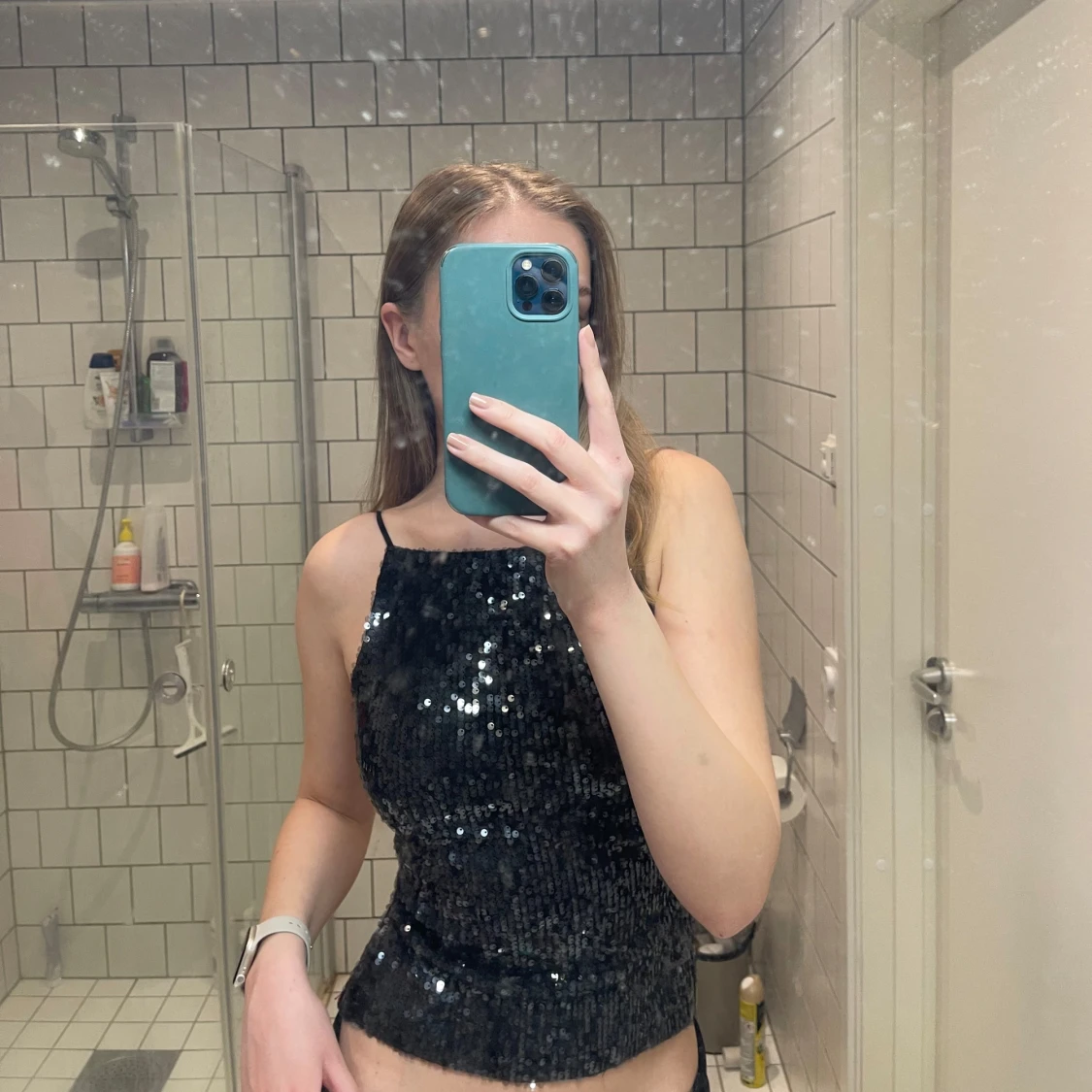 Svart paljettlinne - 1