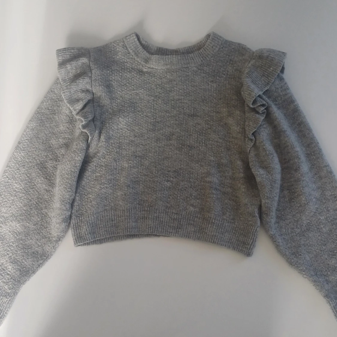 Grå tröja💗
