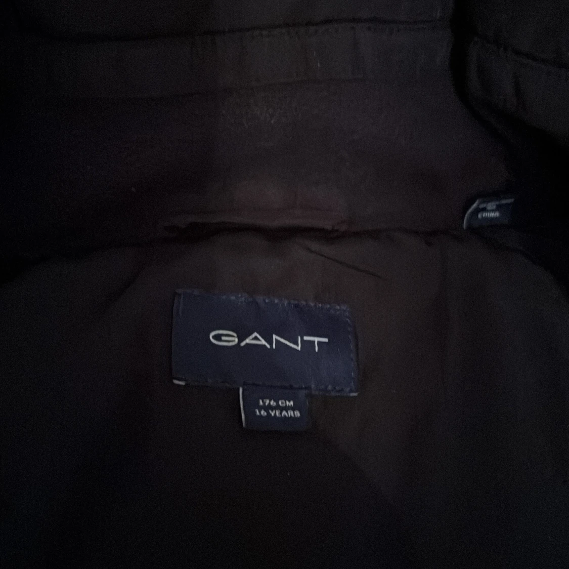 Svart dunjacka från GANT - 2