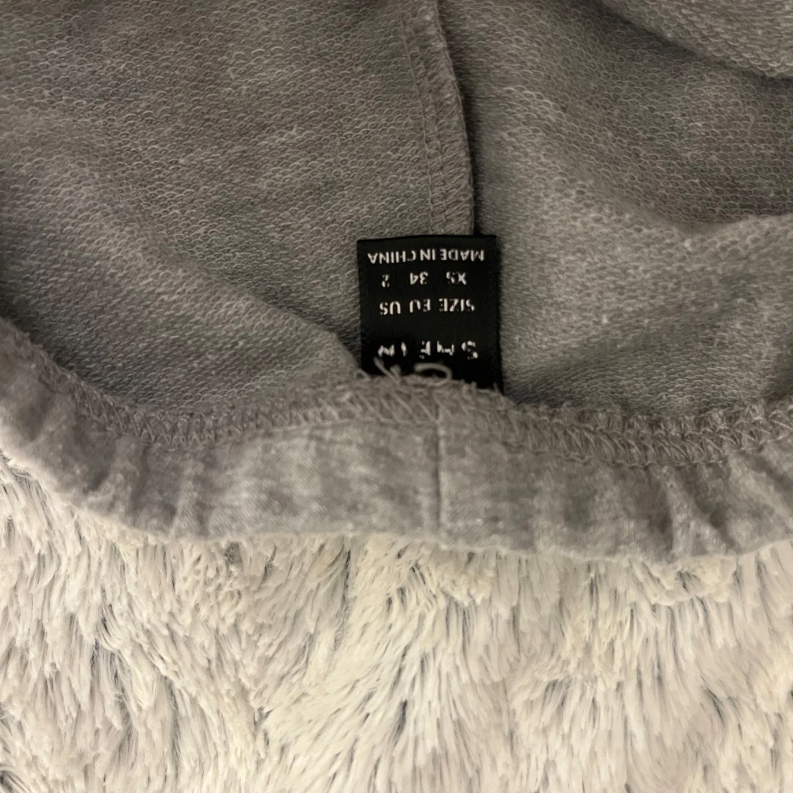 Grå mjukisbyxor - 1