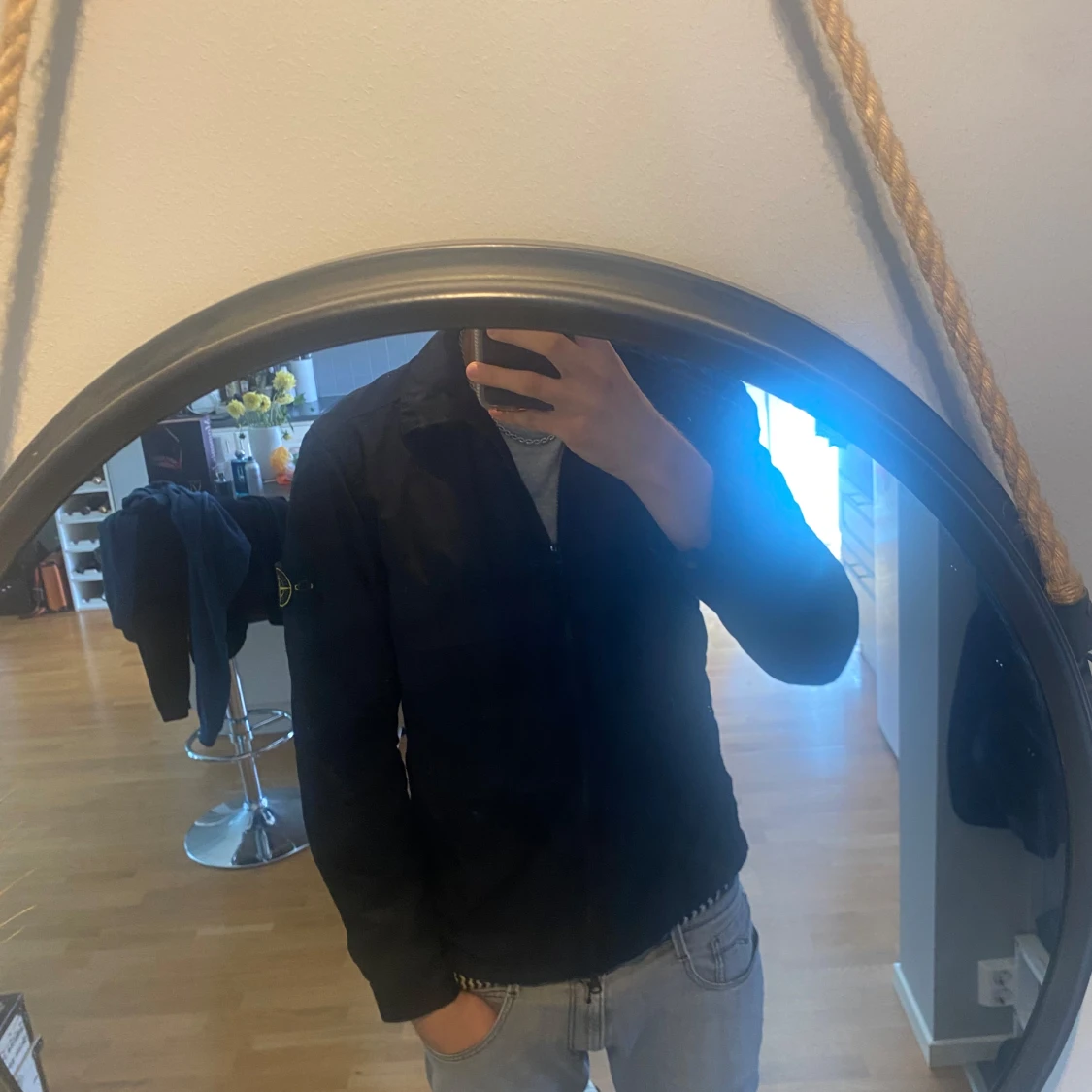 Svart vindjacka från Stone Island - 1