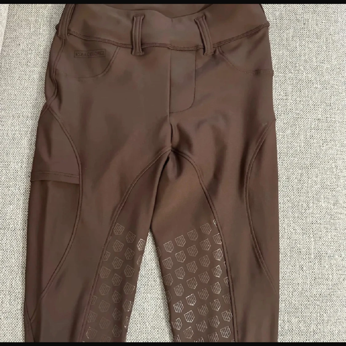 Bruna ridbyxor Maya Delorez XS